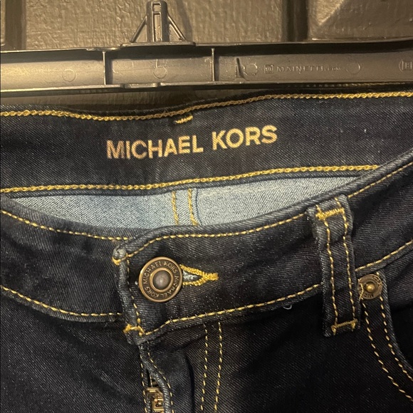 Michael Kors Izzy Skinny Jeans - Picture 2 of 4